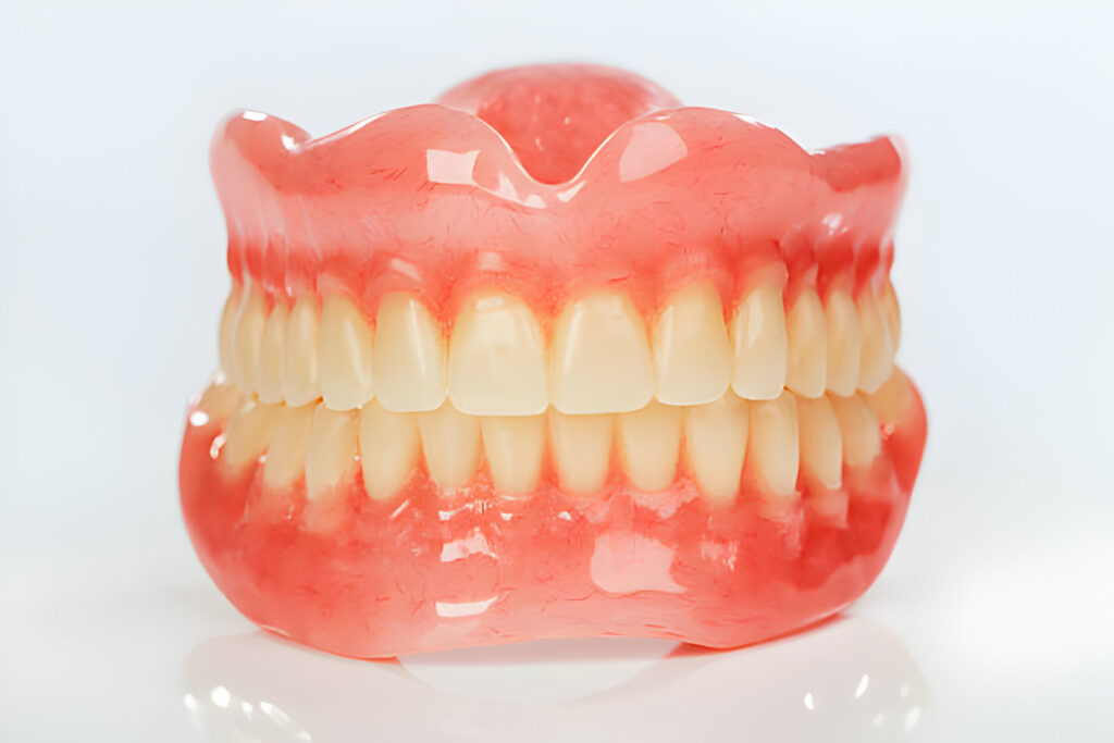 Dentures In Mississippi: The Perfect Solution For Missing Teeth_1